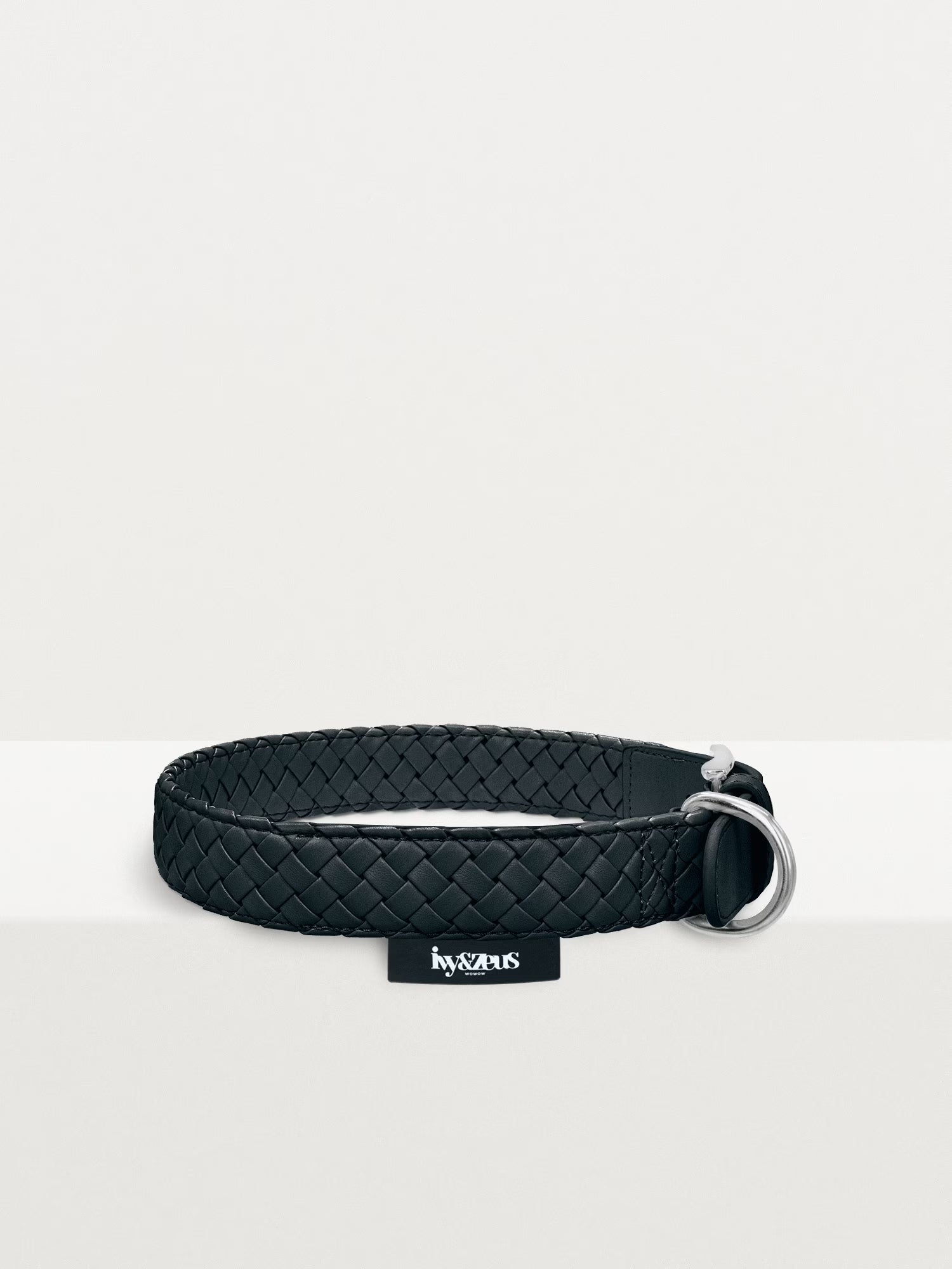 Harmonisches Design: Unser Panther Set in Schwarz