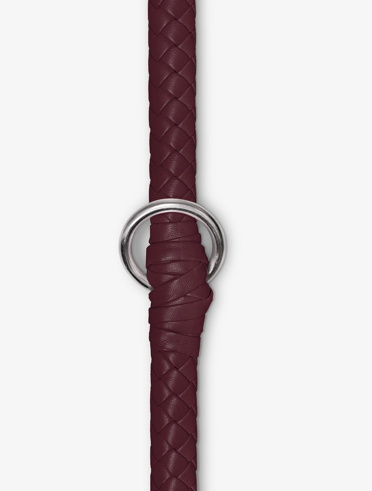 Detailaufnahme einer geflochtenen Hundeleine in Rusty Bordeaux mit Metallring